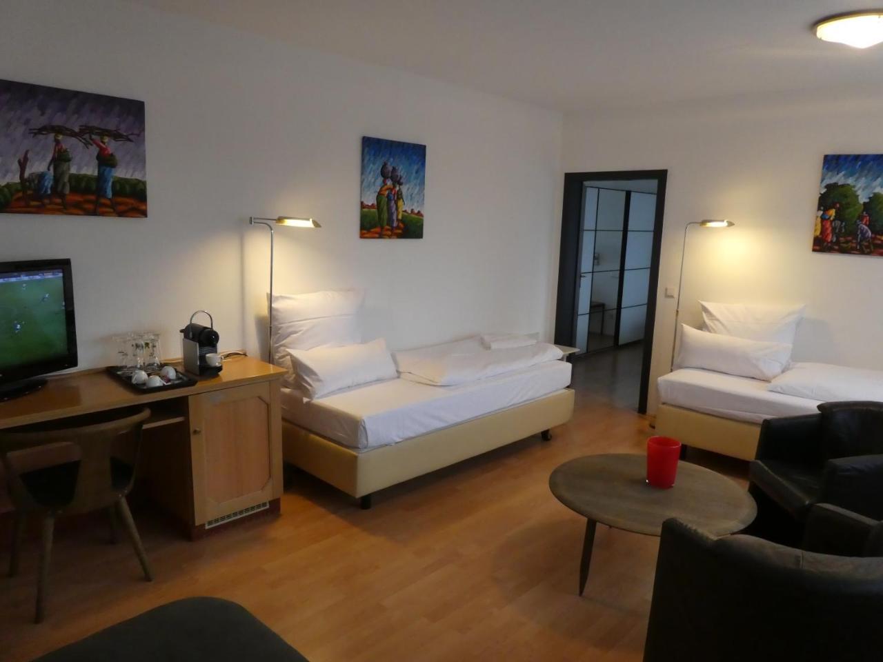 Hotel Restaurant Felderbock Nußloch Exteriér fotografie